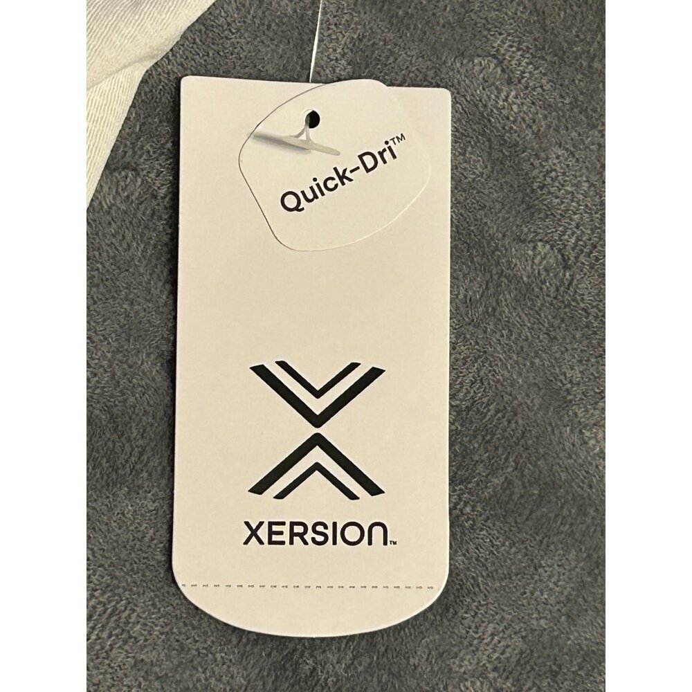 Xersion Women's Quick-Dri Black & White Cycling Shirt XL with Back Pockets NWT - Picture 3 of 10